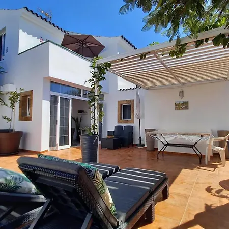 Sonneland Large & Private Terrace Apartman