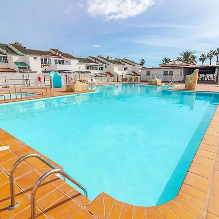 Sonneland Large & Private Terrace Apartment