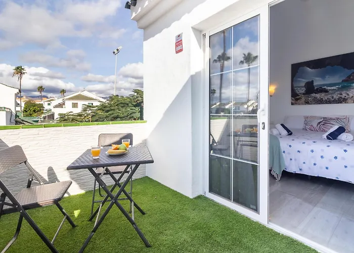 Sonneland Large & Private Terrace Apartamento *